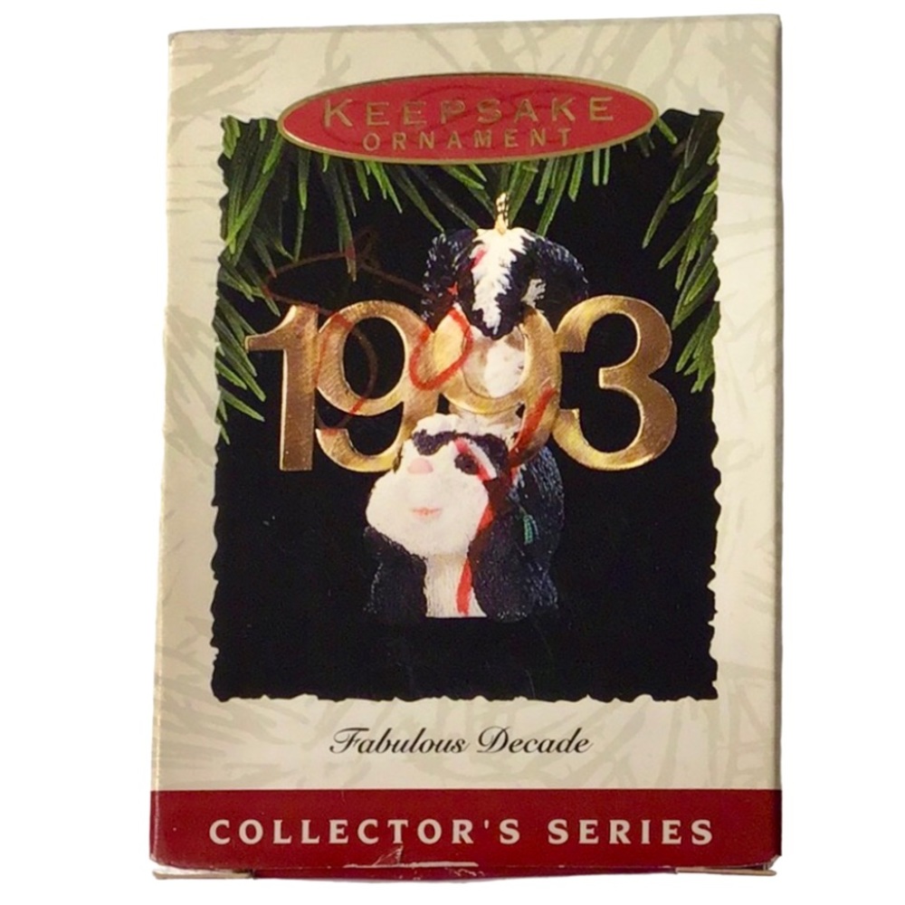 Hallmark 1993 “Fabulous Decade” Christmas Ornament - Picture 3 of 4